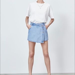 NWT Zara Split Denim Skort